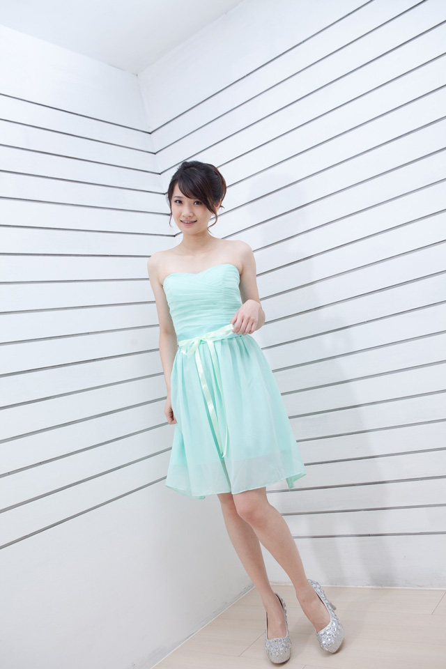 婚紗 禮服出租 | 伴娘禮服 | 伴娘服 