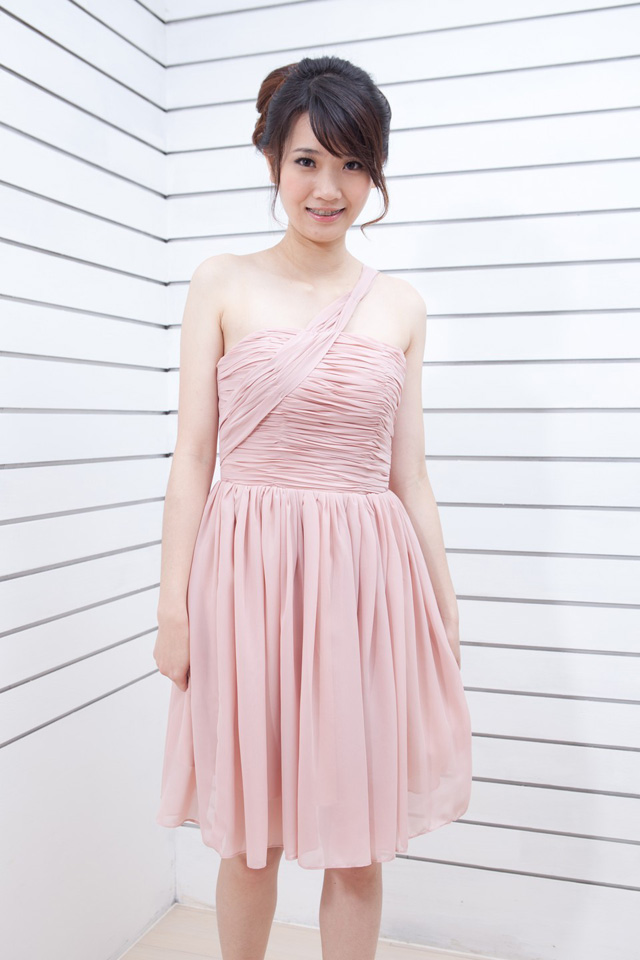 婚紗 禮服出租 | 伴娘禮服 | 伴娘服 