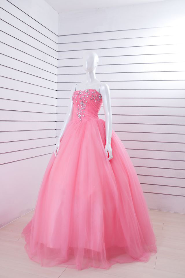 婚紗 禮服出租 | 手工 晚禮服 | 手工 晚宴服 