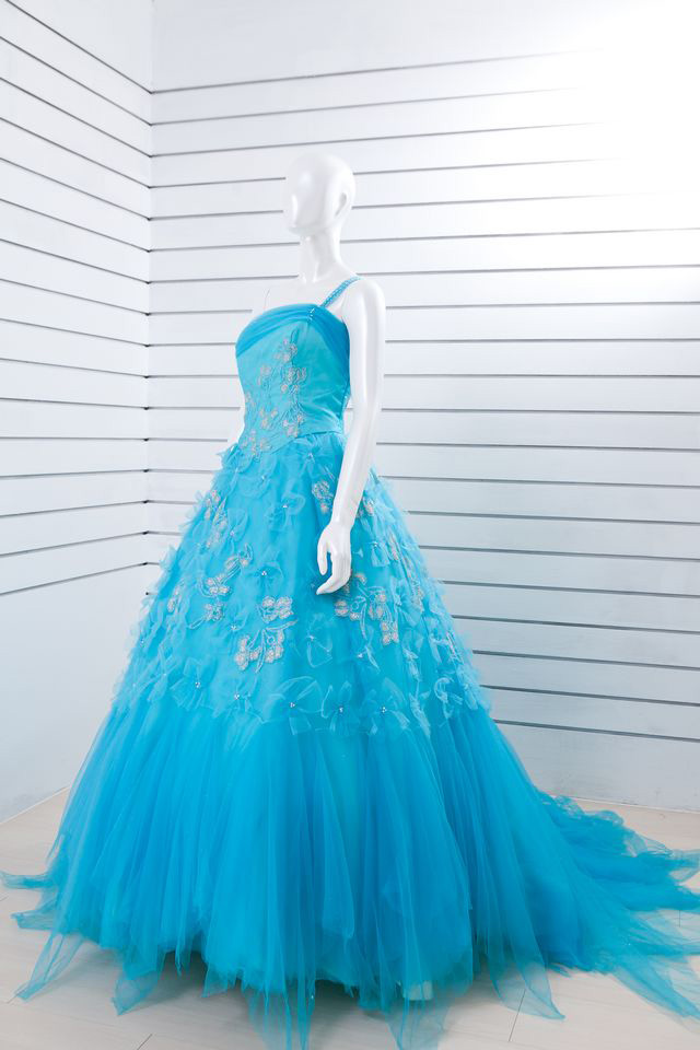 婚紗 禮服出租 | 手工 晚禮服 | 手工 晚宴服 