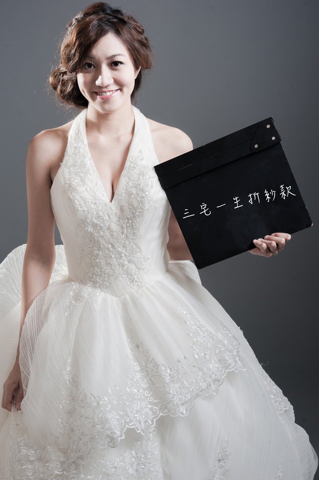 婚紗 禮服出租 | 手工白紗 | 手工婚紗 