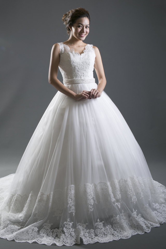婚紗 禮服出租 | 手工白紗 | 手工婚紗 