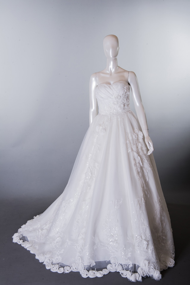 婚紗 禮服出租 | 手工白紗 | 手工婚紗 