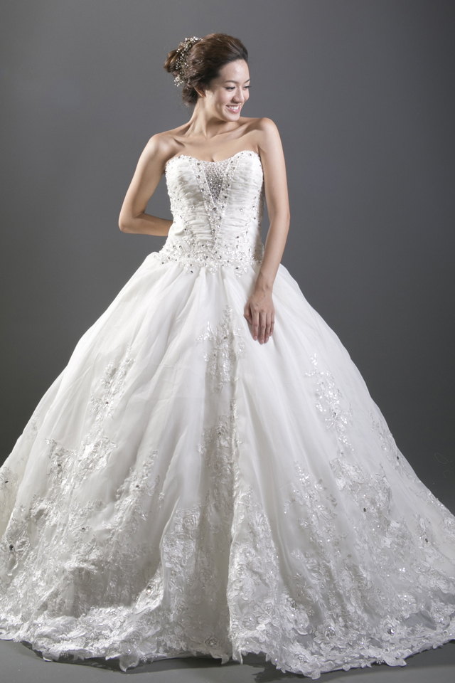 婚紗 禮服出租 | 手工白紗 | 手工婚紗 