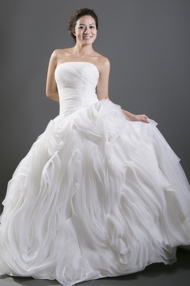 婚紗 禮服出租 | 手工白紗 | 手工婚紗 
